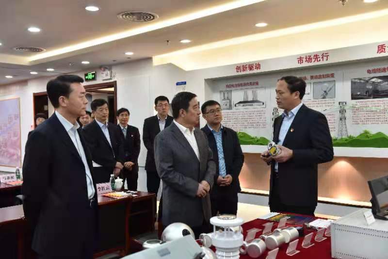 中国电气装备集团党委书记、董事长白忠泉到子企业调研